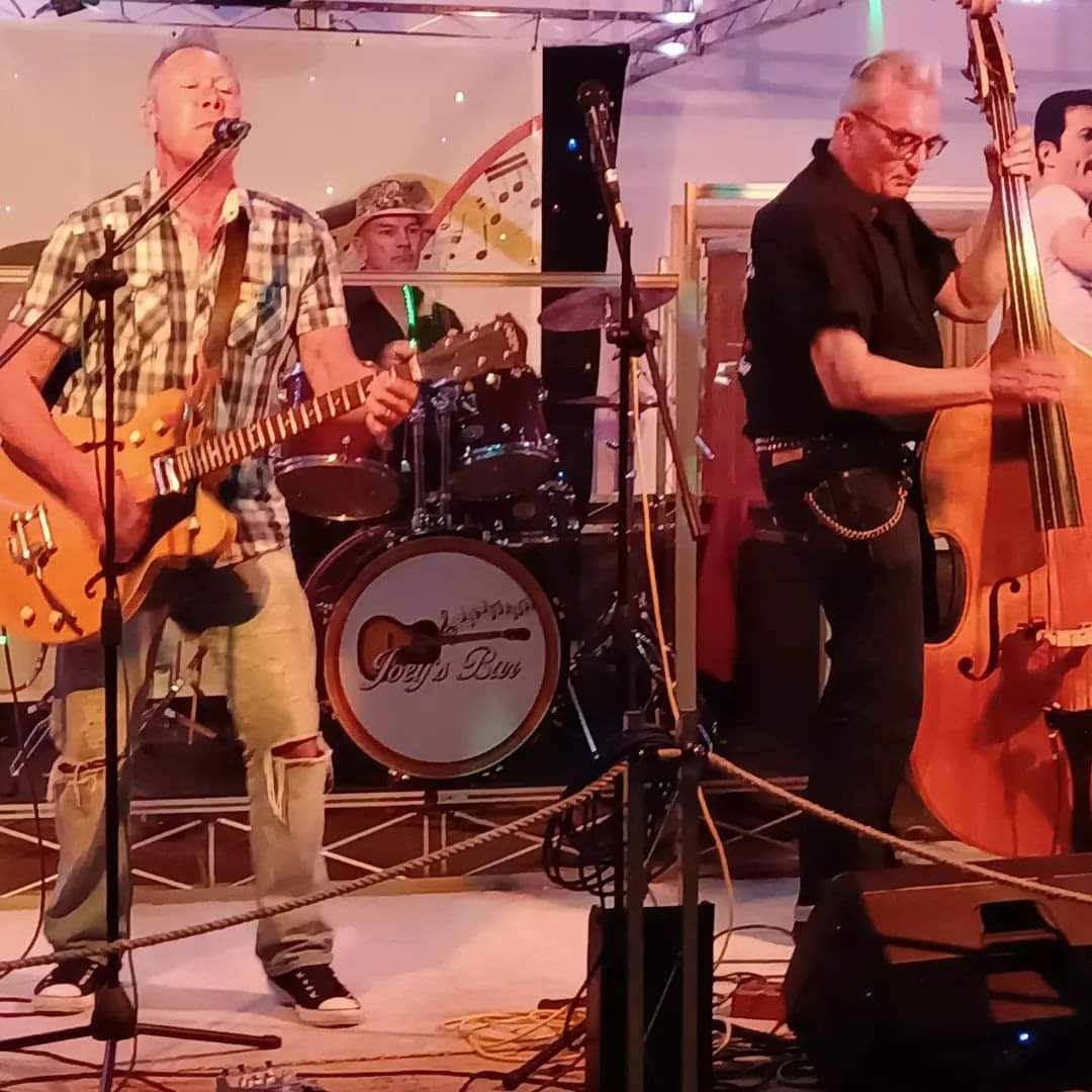 Voodoo at Joey's Bar......