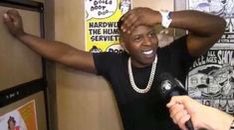 brickydicky690's tweet photo. @cinnabus GAH DAMN WOMAN LET ME GET A PIECE😫 https://t.co/umHFz4bvLq