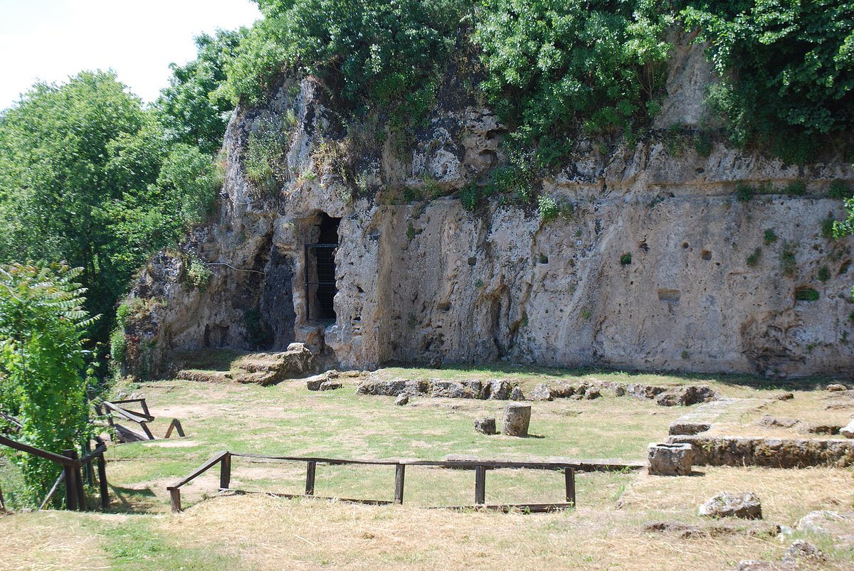 ClassiCult tweet media