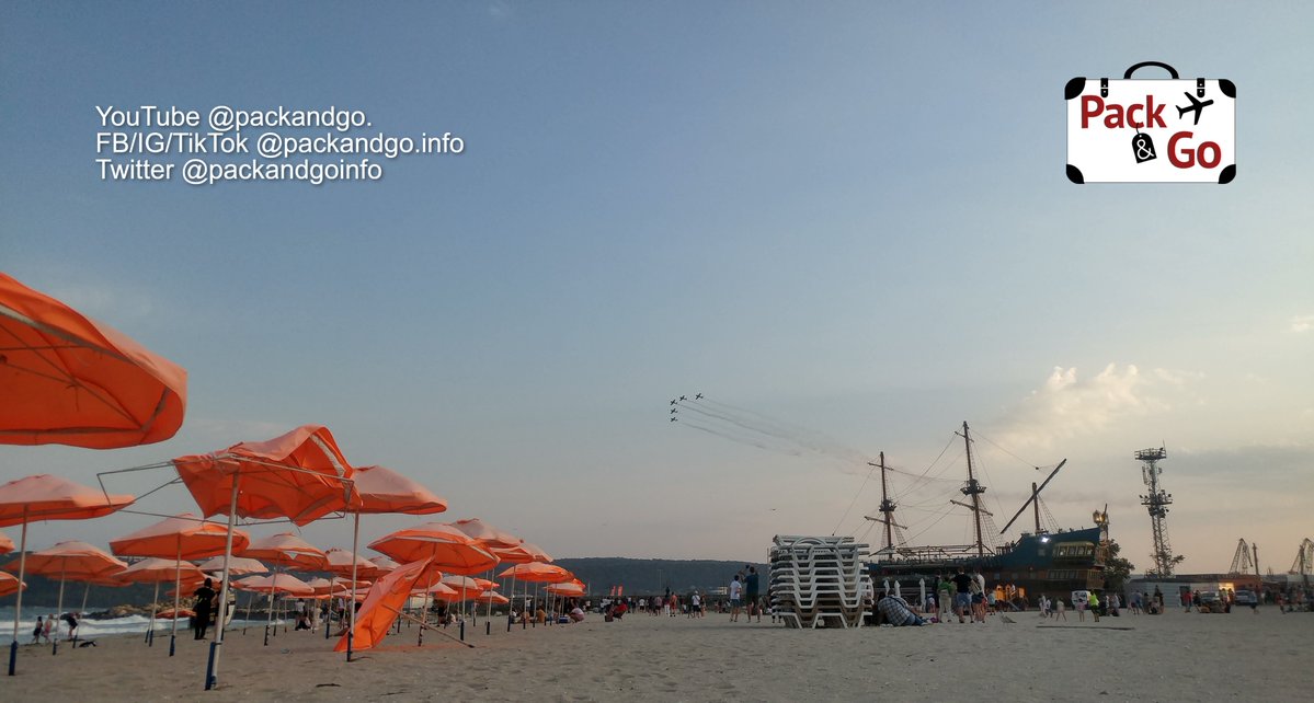 packandgoinfo's tweet photo. Another shot of the #HawksofRomania show, #Varna #Варна's #holiday 🎉🎆🇧🇬
#Пловдив #София #Georgia #Florida #California #Romania #Hawaii #SouthCarolina #Idaho #Ireland #Iowa #OhioState #England #Scotland #London #Bristol #YORKSHIRE #Toronto #Quebec #wednesdaythought #NewYork #NZ https://t.co/kCuO2xlP3t