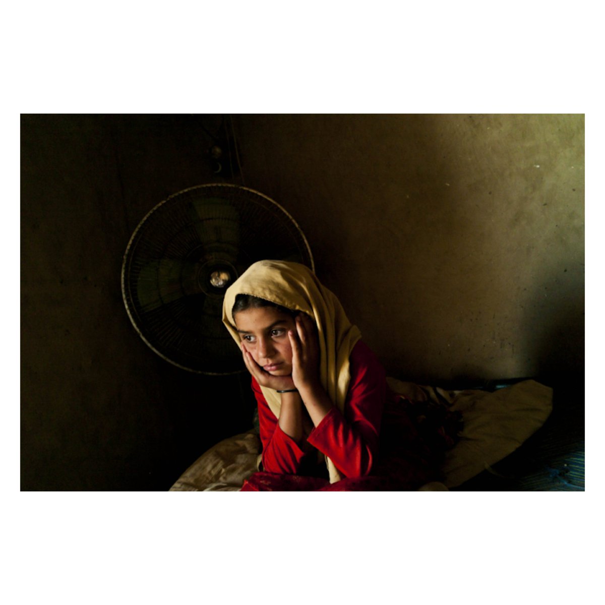 emergency_ngo's tweet photo. #Afghanistan faces serious humanitarian &amp; economic crises. Our friends at @ishkar_co are determined not to let the country be forgotten.
Their annual print sale has raised £110,000+ for EMERGENCY facilities in Afghanistan.
Shop the 2023 collection now: https://t.co/pkeSJQfbAi https://t.co/8NZJNbqR4r