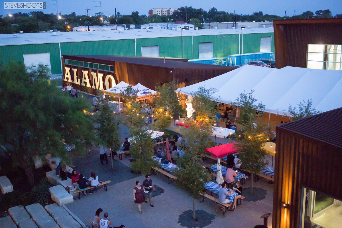 AlamoBeerCo's tweet photo. Mark your calendars for Alamo Beerโs Annual Oktoberfest - October 18-22! Featuring a new Oktoberfest beer this year thatโs already being touted as our best ever! (No doubt our new, award-winning brewer from Germany rallied the troops for this year!)
#alamobeerco #alamobeer https://t.co/dMQhtFtzri