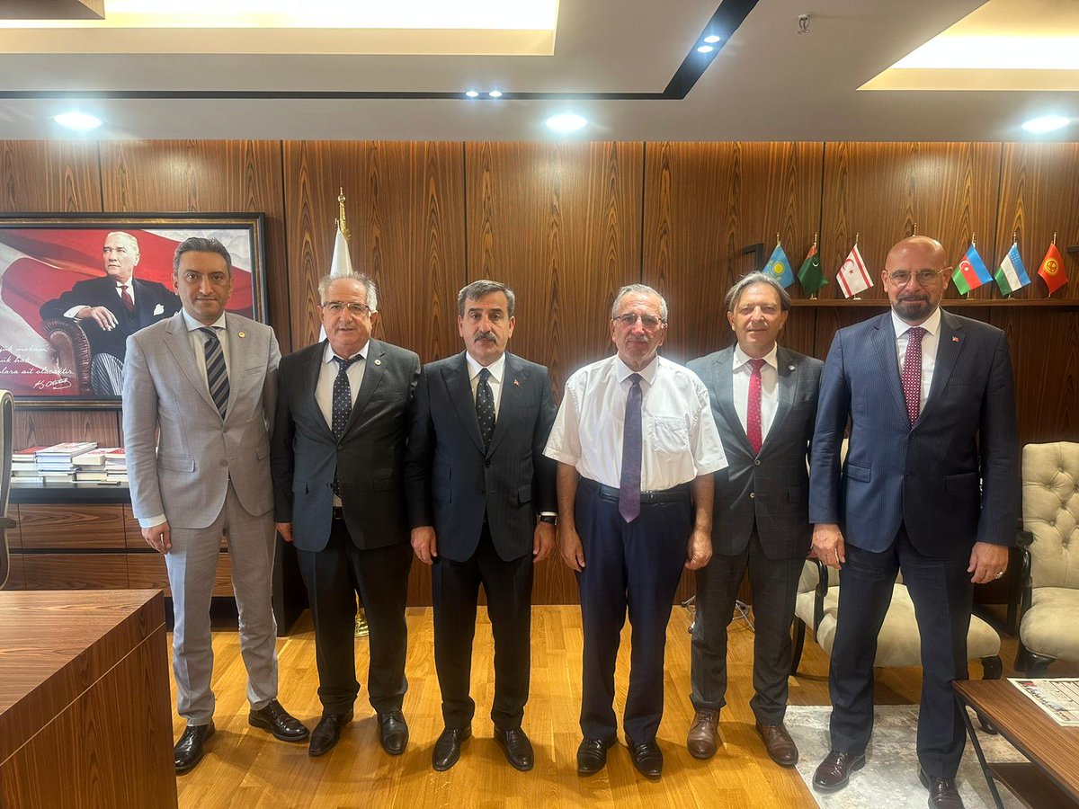 OnderKahveci's tweet photo. Türkiye Kamu-Sen Denetleme Kurulu üyelerimiz çalışmalarını tamamladı. Kendilerini kutluyor, çalışma ve gayretlerinden dolayı teşekkür ediyorum. https://t.co/9fg2U9zx3i