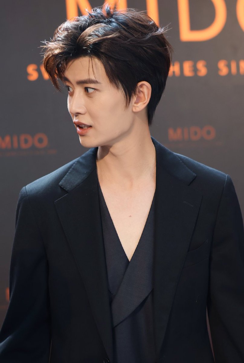 APPLE_WD_LX_RJL's tweet photo. 10-8-23
#Live #LiveMido
Brand Ambassador
#MIDO หล่อมากกกก⌚⌚🤤🤤😇😇😍😍😘😘❤️❤️
#MIDORJL
#瑞士美度表MIDO
#瑞士美度表MIDORJL
#任嘉伦 ❤️❤️
#任国超 ❤️❤️
#嘉人 😘❤️
#คนของเจีย 🥰😘❤️ https://t.co/PnehngM4X6