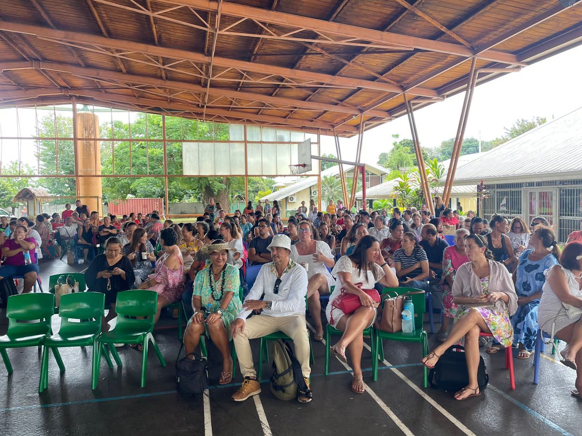 ienneuro's tweet photo. Pré rentrée de PpT Pirae et Faa’a. Plus de 350 enseignants et brigades de formation réunis pour se sensibiliser à la lutte contre le harcèlement et mieux comprendre la
Neuro éducation. @DfciDgee https://t.co/xdCJGmiS52