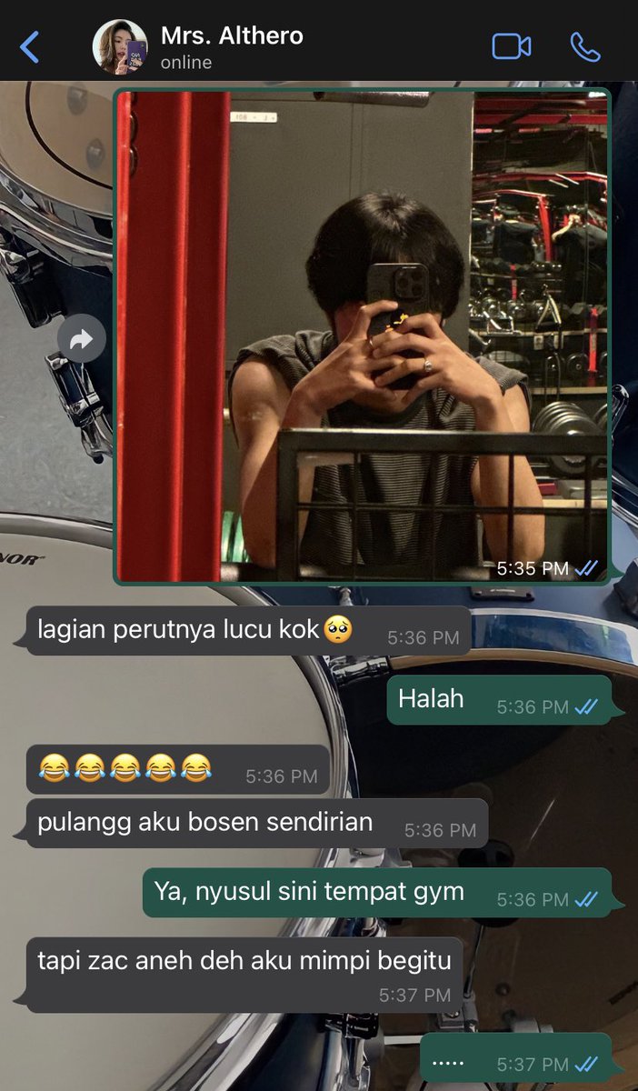 aeri_aaa's tweet photo. zacky gia : baksooooo

cw // sexual innuendos https://t.co/n6e43YjS29