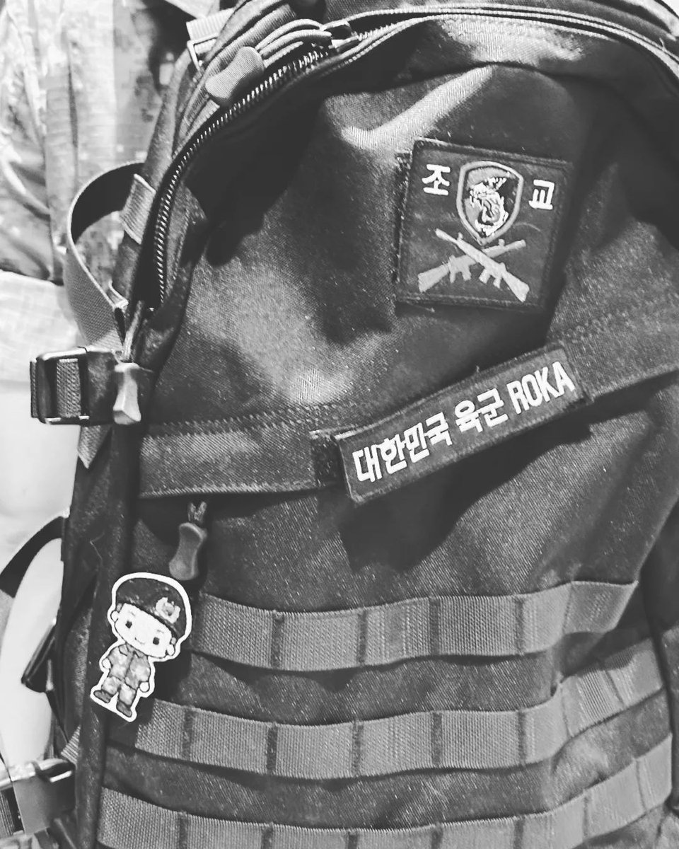 nrlasMinyg's tweet photo. J-Hope update Instagram @bts_bighit https://t.co/TjuMe7yfD6