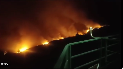 GeoTenerife's tweet photo. A new forest fire is raging in the Canary Islands after days of high temperatures.

🔥#IFArafoCandelaria is affecting municipalities of La Victoria, Arafo and Candelaria in Tenerife.

On-island? Please FF official sources: @112canarias @CabildoTenerife @PresiCan

See 🧵👇👇 https://t.co/9Dt4kXUvQO