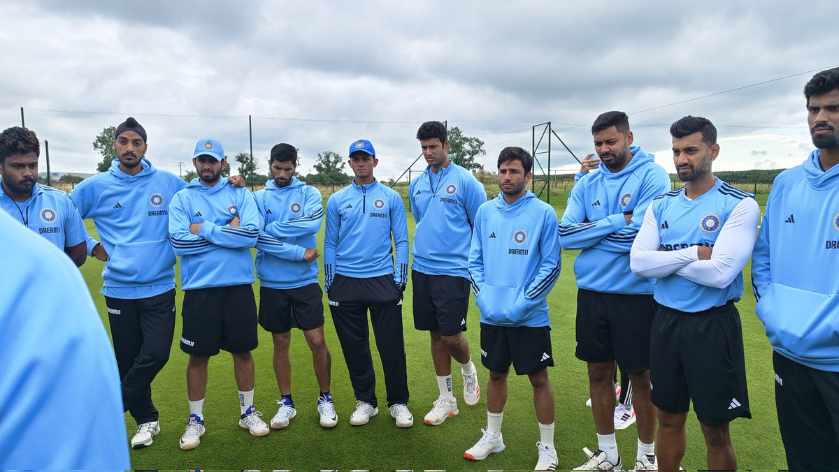 BCCI's tweet photo. Our first team huddle in Dublin as we kickstart our preparations for the T20I series against Ireland. #TeamIndia https://t.co/s7gVfp8fop