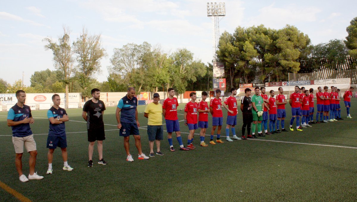 elsemanal's tweet photo. El Sporting de Alcázar se impuso en el partido de presentación al Cristo de la Vega CF https://t.co/vxpG6gEjHa a través de @elsemanal https://t.co/vxcHZdlGke