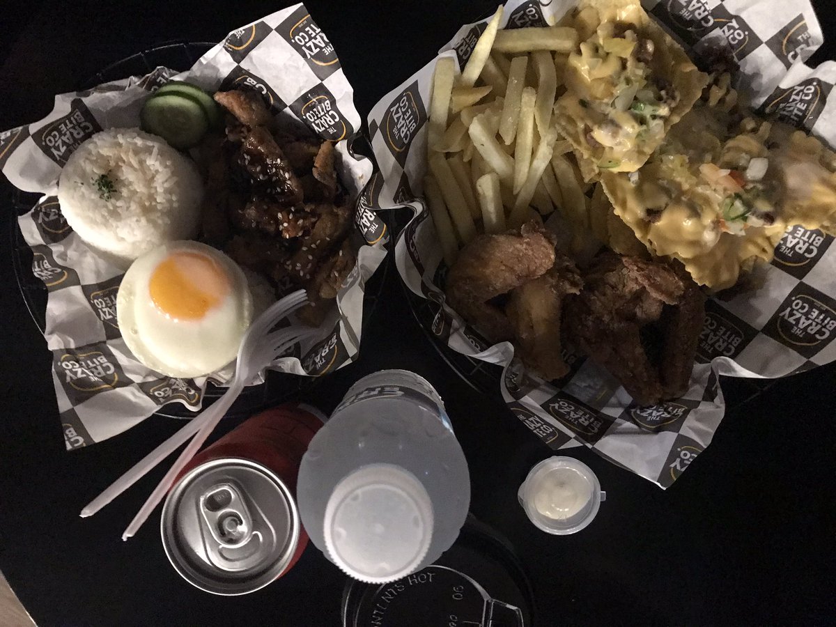 IMMSMJO's tweet photo. Siguro lang ha, sa tan aw nako, kay wala paman ko kabalik sa OB nako, siguro nawala na akong PCOS. Kay sa nabantayan nako maski mokaon ko now og carbs and sweets dili naman jud ko modaku. Nalipay ko kay nag bunga jud akong pag diet2. Lisod sya pero gikaya og nakaya man hinoon 💛 https://t.co/3p1LeLkfrX
