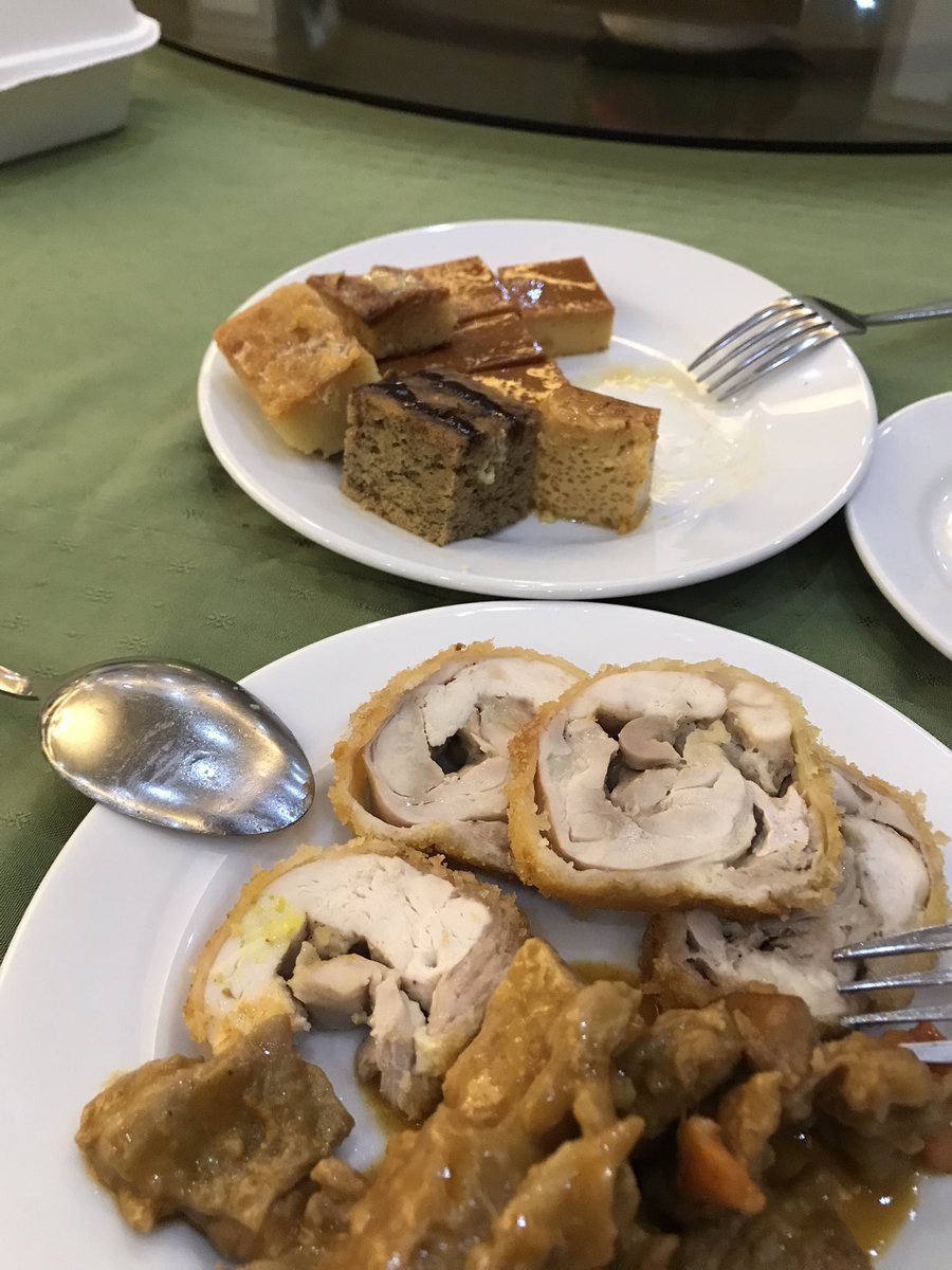 IMMSMJO's tweet photo. Siguro lang ha, sa tan aw nako, kay wala paman ko kabalik sa OB nako, siguro nawala na akong PCOS. Kay sa nabantayan nako maski mokaon ko now og carbs and sweets dili naman jud ko modaku. Nalipay ko kay nag bunga jud akong pag diet2. Lisod sya pero gikaya og nakaya man hinoon 💛 https://t.co/3p1LeLkfrX
