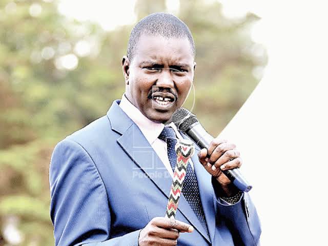Belive_Kinuthia's tweet photo. BREAKING NEWS:

Jackson Mandago has been ARRESTED  after 7 hours of hiding https://t.co/iEG1hEd2k1
