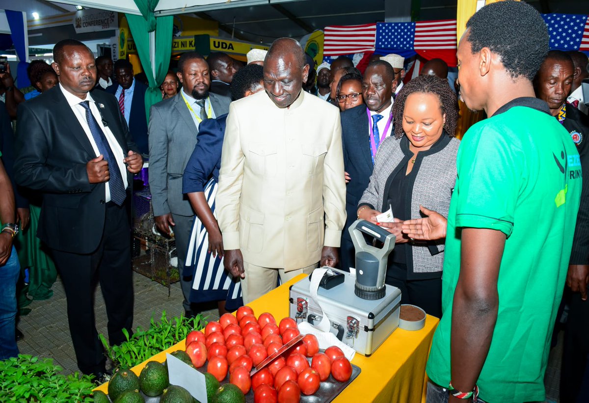 Orina_Augustine's tweet image. Governor Anne Waiguru Receives President William Ruto at the Devolution Conference in Eldoret County. 

#KirinyagaAtDevCon2023