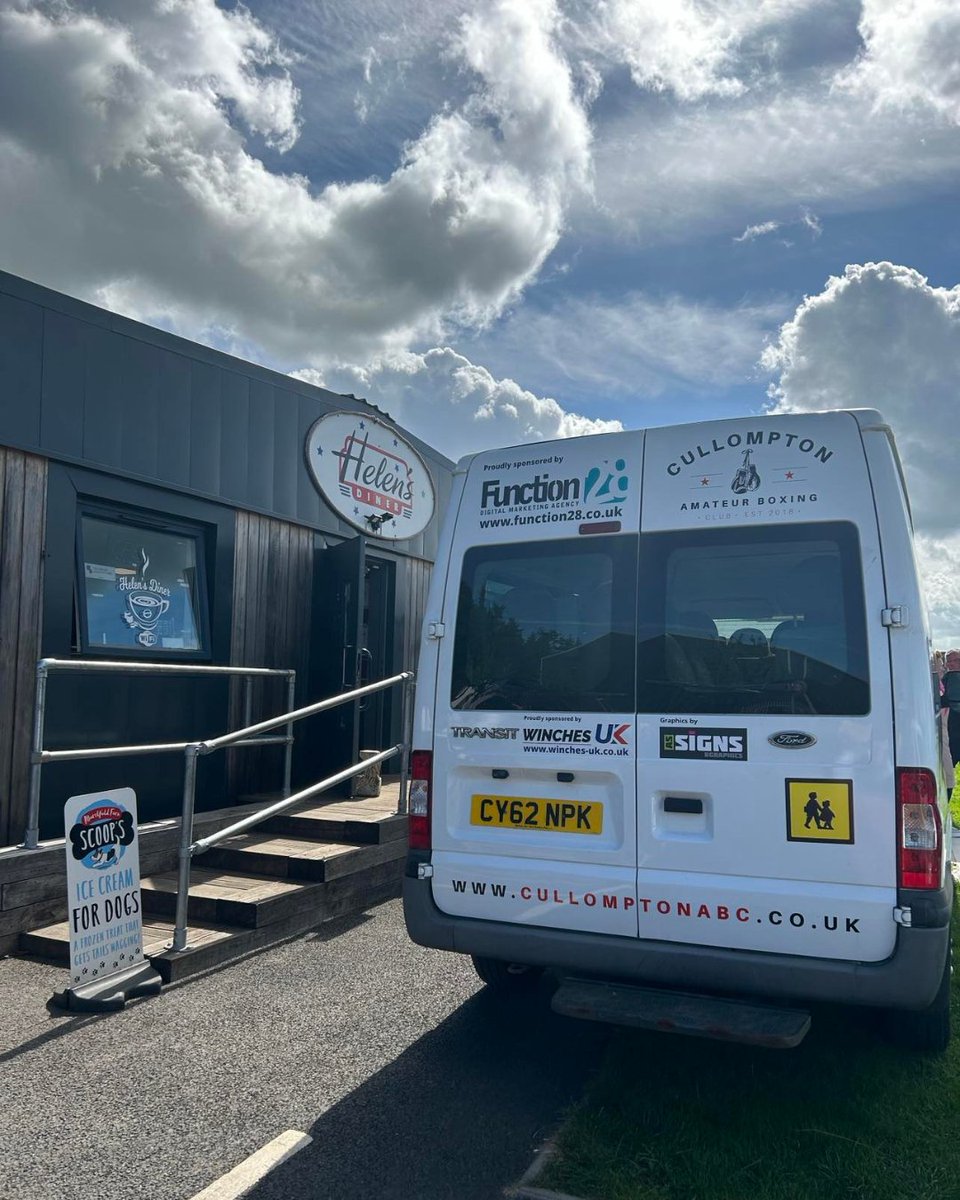 As proud sponsors of #CullomptonBoxingClub, we are thrilled to see their new mini-bus in all its glory! With the signs designed by us here at Function28.

The bus will make a huge difference to the club and its members!

#cullompton #community #devon #sponsers #middevon