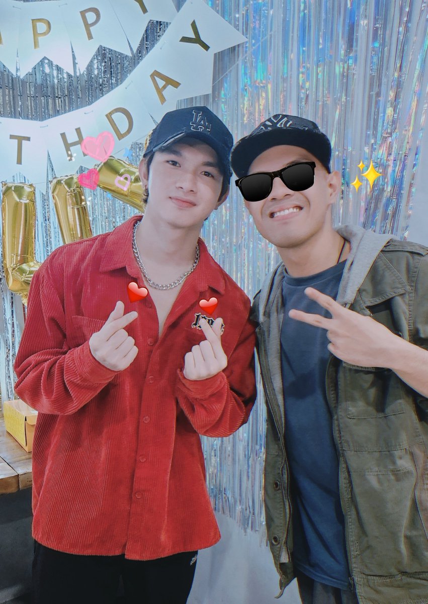 Locobeltrand's tweet image. Happy 14th Monthsary Gillypuffs!🫰✌️😎 mwa mwa 🩷💜 

14TH PUFFSLOVE WITH GILLY
#ACESelcaDay 
@Eclipse_Gilly #EclipseGILLY