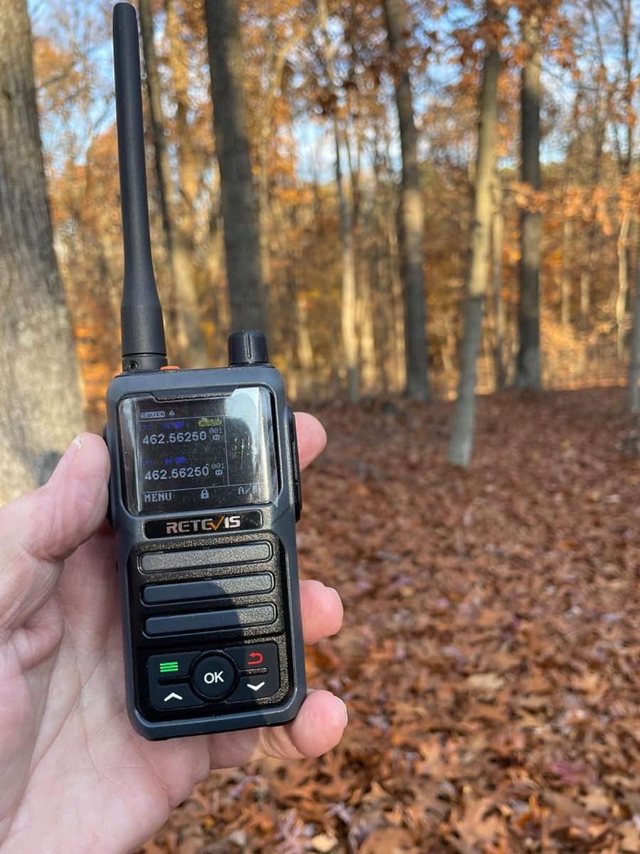 retevis_fans's tweet image. #Retevis long range #GMRS radio RB17P: bit.ly/3B0SCfO
With 8 #repeater channels, messed up out of the box📦
Full featured including #NOAA with easy button selection, emergency and colored, easy to read display.
Offers a LOT of bang for the buck!📻