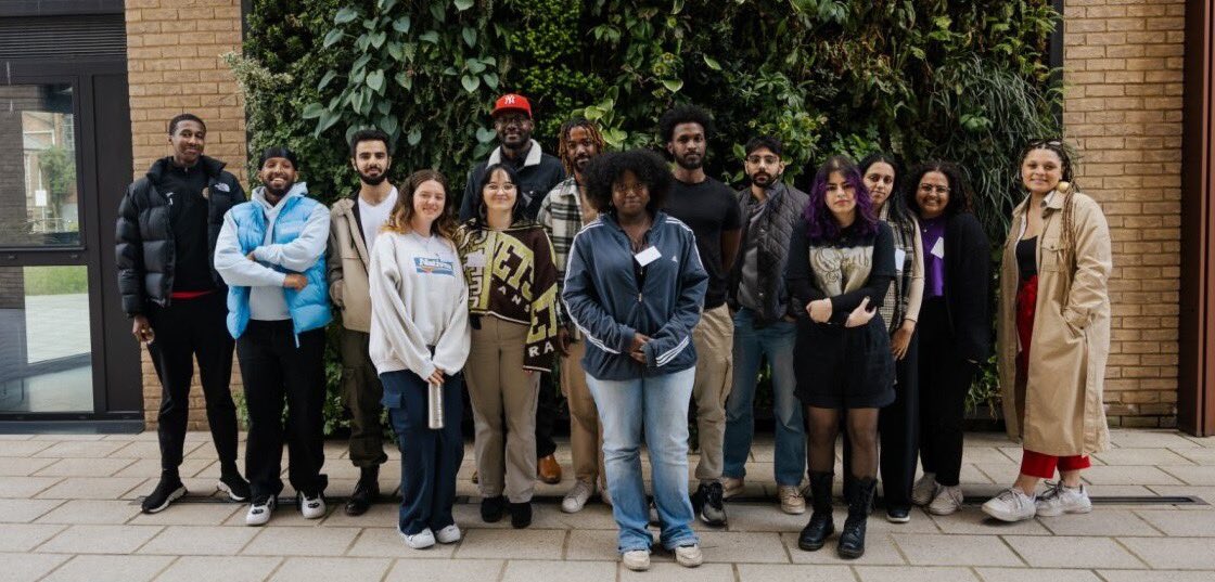 Bristol Creative Industries (@bristol_ci) on Twitter photo After a successful pilot of the Bristol Creative Industries Internship Programme, we are now looking for more creative businesses to join our mission of supporting young people from underrepresented groups.
Find out more: buff.ly/444MEqp  
#Bristol @Babbasahub After a successful pilot of the Bristol Creative Industries Internship Programme, we are now looking for more creative businesses to join our mission of supporting young people from underrepresented groups.
Find out more: buff.ly/444MEqp  
#Bristol @Babbasahub