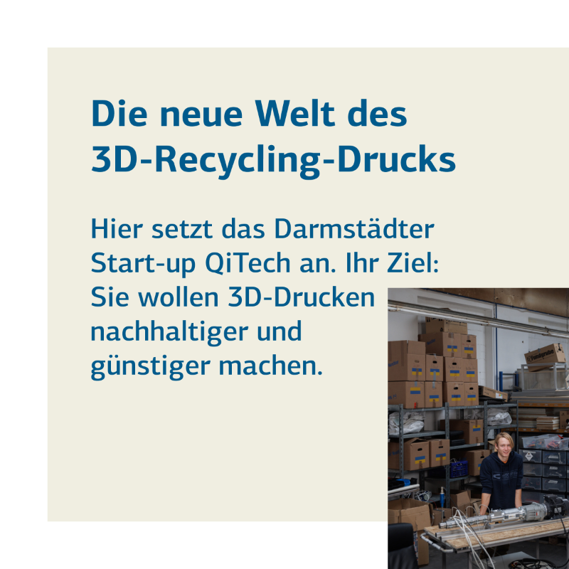 KfW's tweet photo. Das #StartUp #QiTech macht den 3D-Druck nachhaltig! 🖨️
Die Gründer haben eine #Software sowie #Maschinen entwickelt, mit denen Firmen aus recycelten Materialien ihr eigenes Filament für den #3DDruck herstellen können. 👏