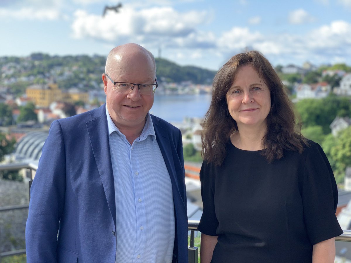 Solveig Rossebø is Norway’s new Senior Arctic Official and she has a busy first week on the job. Together with <a href="/ArcticSAONorway/">Morten Høglund</a> she’s bringing #Arctic issues to #Arendalsuka, Norway’s largest political gathering. We say: Welcome, Solveig!