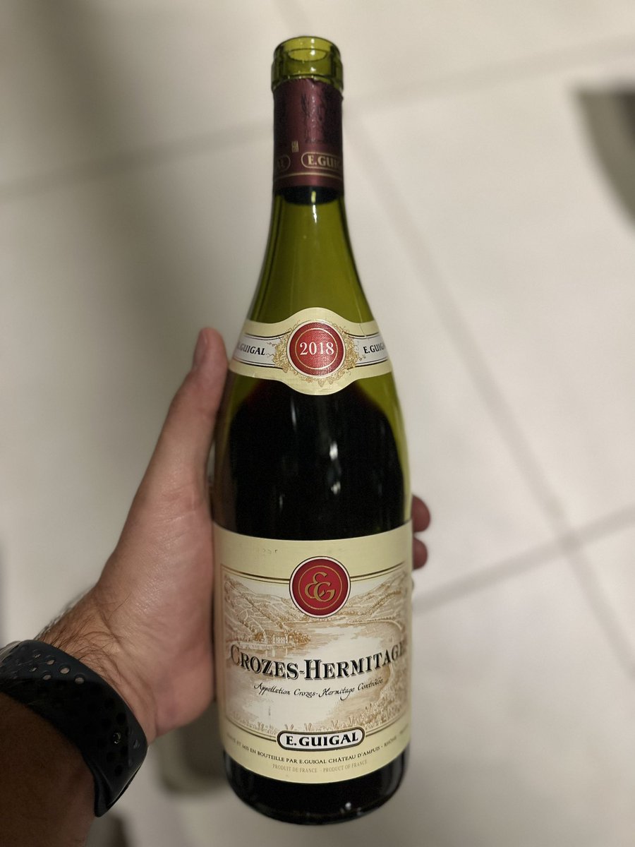hbaungartner's tweet photo. Wines @ #grandehotelsaopedro https://t.co/6t4yKSF3Dv