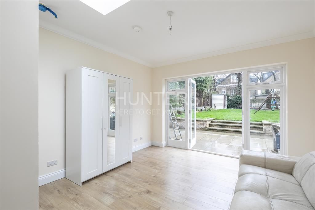 HuntersWestHampstead tweet media