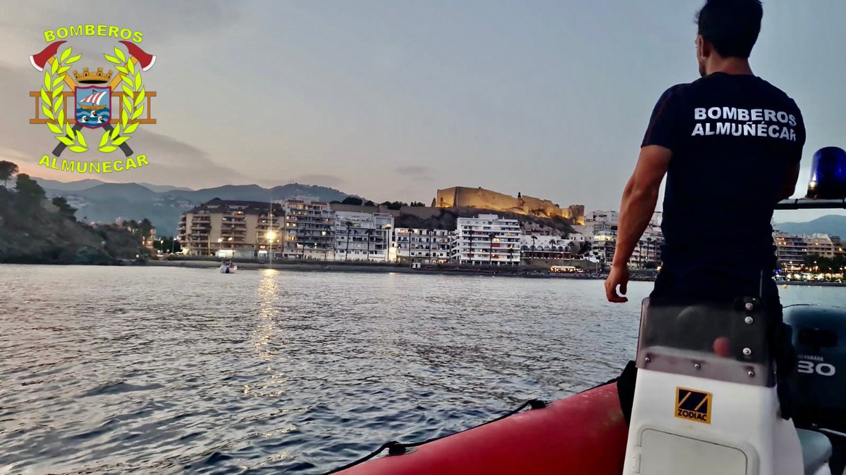 BOMBEROS ALMUÑÉCAR tweet media