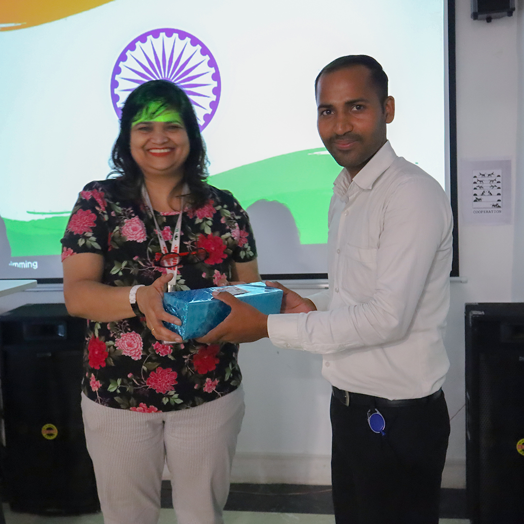 matronix_in's tweet photo. 🇮🇳 Happy 15th August! 🎈

On India's 77th Independence Day, we're not only celebrating freedom but also our company's remarkable 10-year journey. From small beginnings to major milestones, it's been an amazing ride!

#IndependenceDay #10thAnniversary #CelebrationTime #matronix https://t.co/T4zHTAbiCO