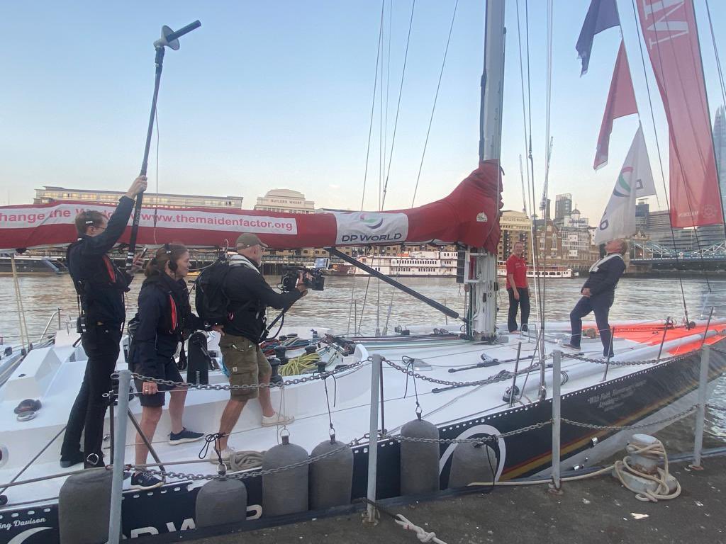 alex sinker tweet media