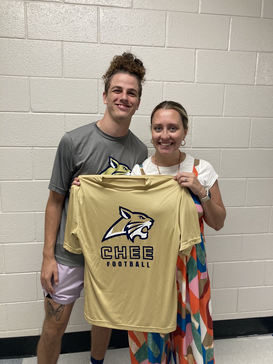 Mike Hancock (@coachm_hancock) on Twitter photo Congrats to <a href="/ApalacheeFB/">Apalachee Football</a> teacher of the week <a href="/mrscoachrow/">Courtney Jane Rowland</a>
Mrs. Rowland was chosen by Senior Bryson Garner for the positive impact that she has made on him in her classroom! We are grateful for all that she does for our student-athletes!
<a href="/APALACHEEAD/">Apalachee Athletics</a> <a href="/ApalacheeHS/">Apalachee HS</a>
#COMMUNITY Congrats to <a href="/ApalacheeFB/">Apalachee Football</a> teacher of the week <a href="/mrscoachrow/">Courtney Jane Rowland</a>
Mrs. Rowland was chosen by Senior Bryson Garner for the positive impact that she has made on him in her classroom! We are grateful for all that she does for our student-athletes!
<a href="/APALACHEEAD/">Apalachee Athletics</a> <a href="/ApalacheeHS/">Apalachee HS</a>
#COMMUNITY