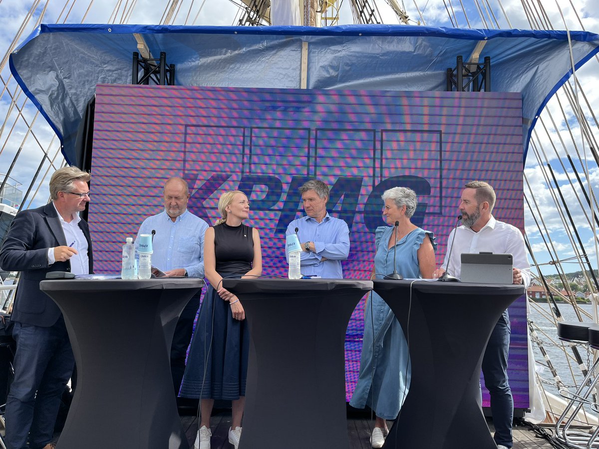 Hvordan tilrettelegge for at den enkelte innbygger kan bo og jobbe i flere land, sitte på hjemmekontor i ett land og jobbe for en bedrift i et annet, uten å måtte forholde seg til flere lands skattesystemer? Dette diskuteres i vakre omgivelser på fullriggeren Sørlandet #nrpol