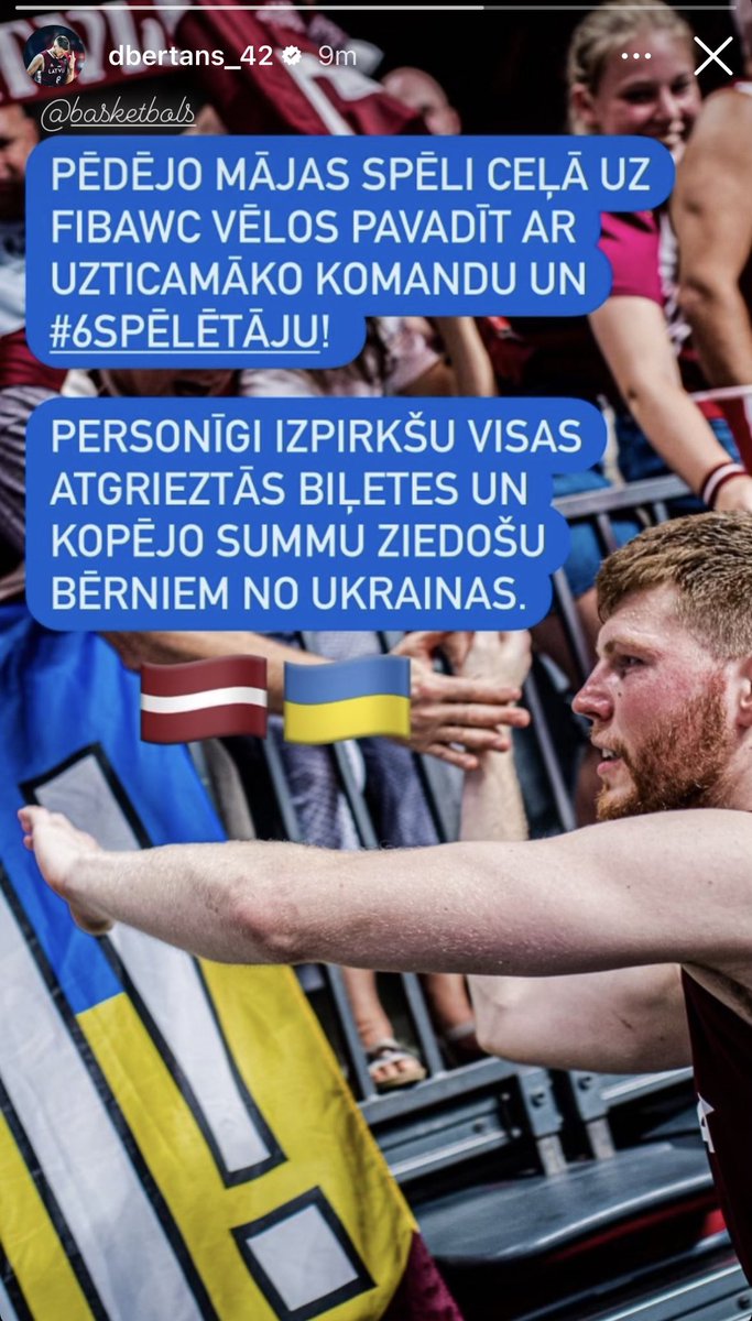 Novelku cepuri Dāvja priekšā!
