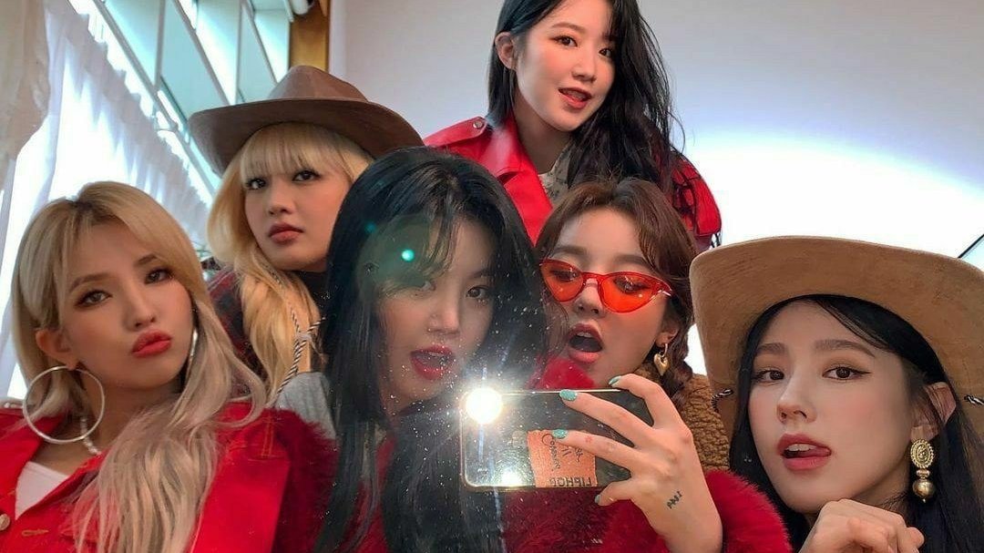 gellyshojo's tweet photo. My ults gg ₊‧°𐐪♡𐑂°‧₊ https://t.co/9PLOqhOli5