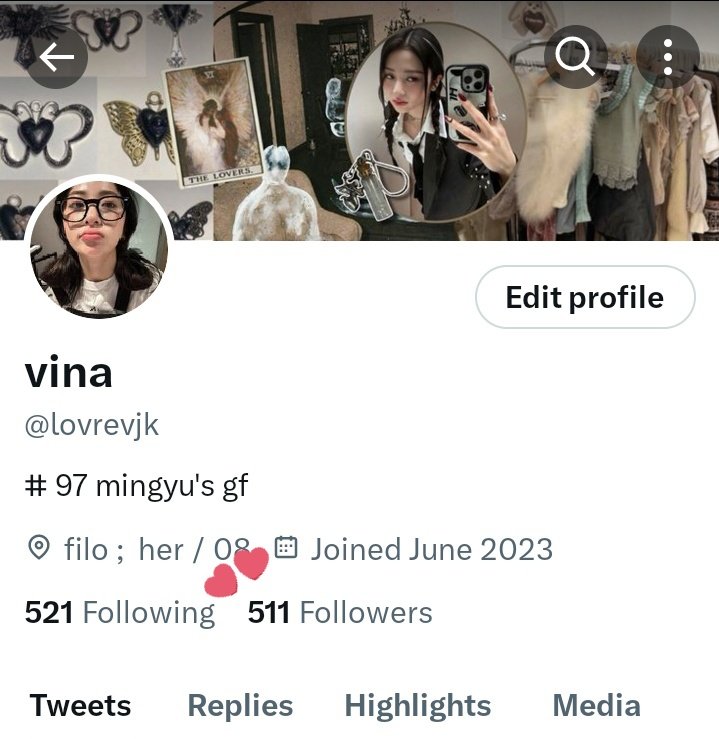 vina | bc 📓 tweet media