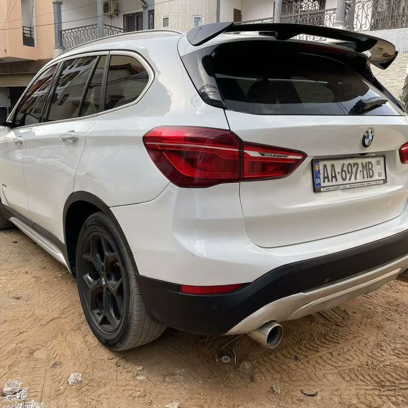 motorstrade221's tweet photo. BMW X1 2016 Xdrive 28i 
 _Moteur_ 4 Cylindres 2.0 Essence 
 _B.V_ Automatique 
✅Révision complète 
à 107.000 KMS 
Double toit panoramique
Intérieur Cuir Blanc 
🔘 Visible à Dakar Sacré Cœur

📞+221785353030 https://t.co/Ad6EnN40Hu