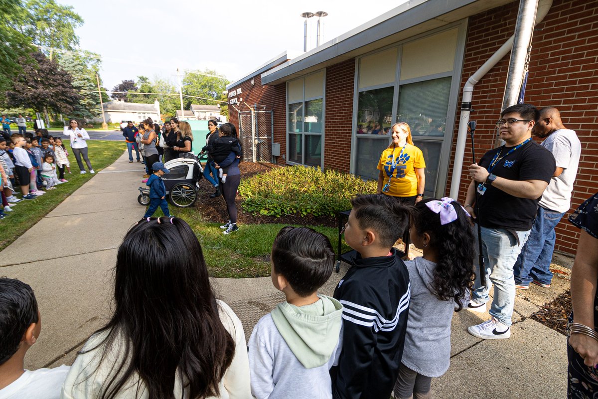 sdu46's tweet photo. To welcome students back with pride and enthusiasm, Laurel Hill Elementary School kicked off the new school year with a flag ceremony, joined by Hanover Park Trustee Herb Porter. #U46FirstDay2023 https://t.co/Y5gaa4HST1