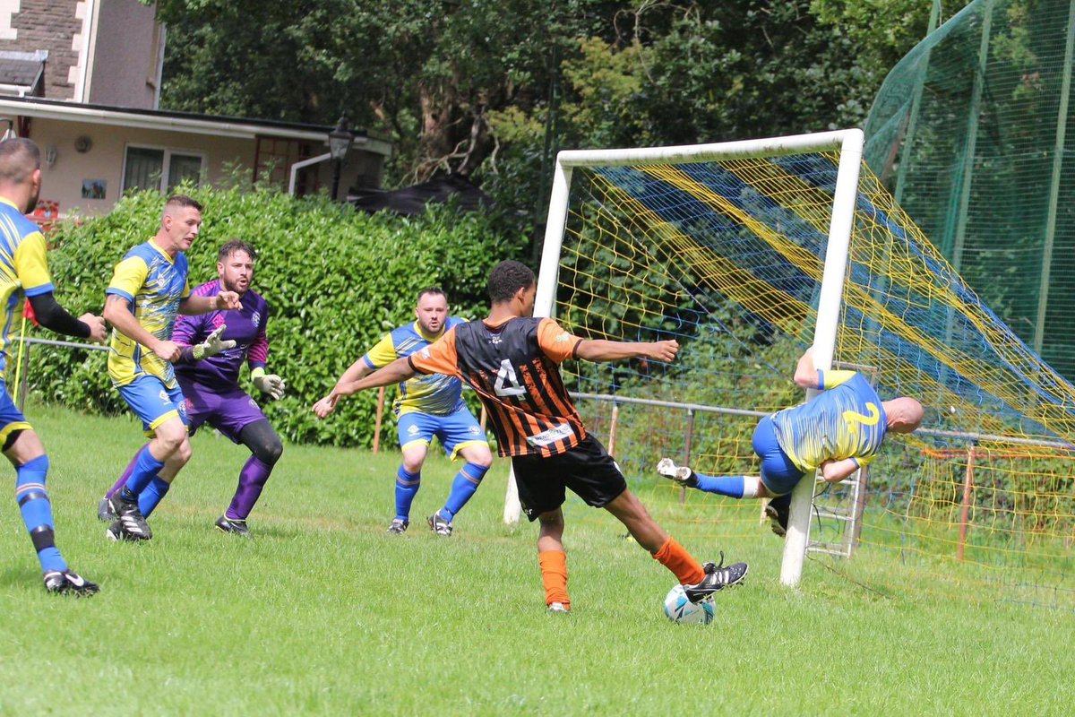 BradSeniorsAFC's tweet photo. We’ll have to try and explain to Gonk that football is the only sport in this village. 

Fuck knows why he’s tackling the posts, but he does it so elegantly 😍 

BALAGONKY!!

⚽️ Training tonight down Cwm Las pitch

#BradBoys https://t.co/wLrWEcs5J6