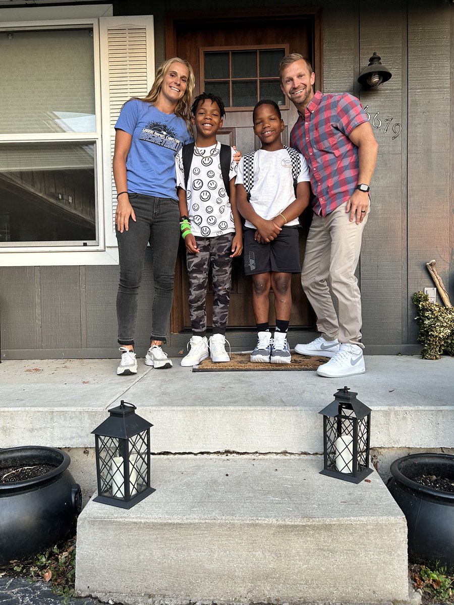 CrystStrickland's tweet image. First day of school! Kaysaan 5th, Kaleb 4th and the start of year 15 for me! So thankful! #grcs