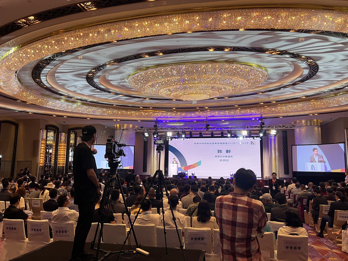 iDomCapital tweet media