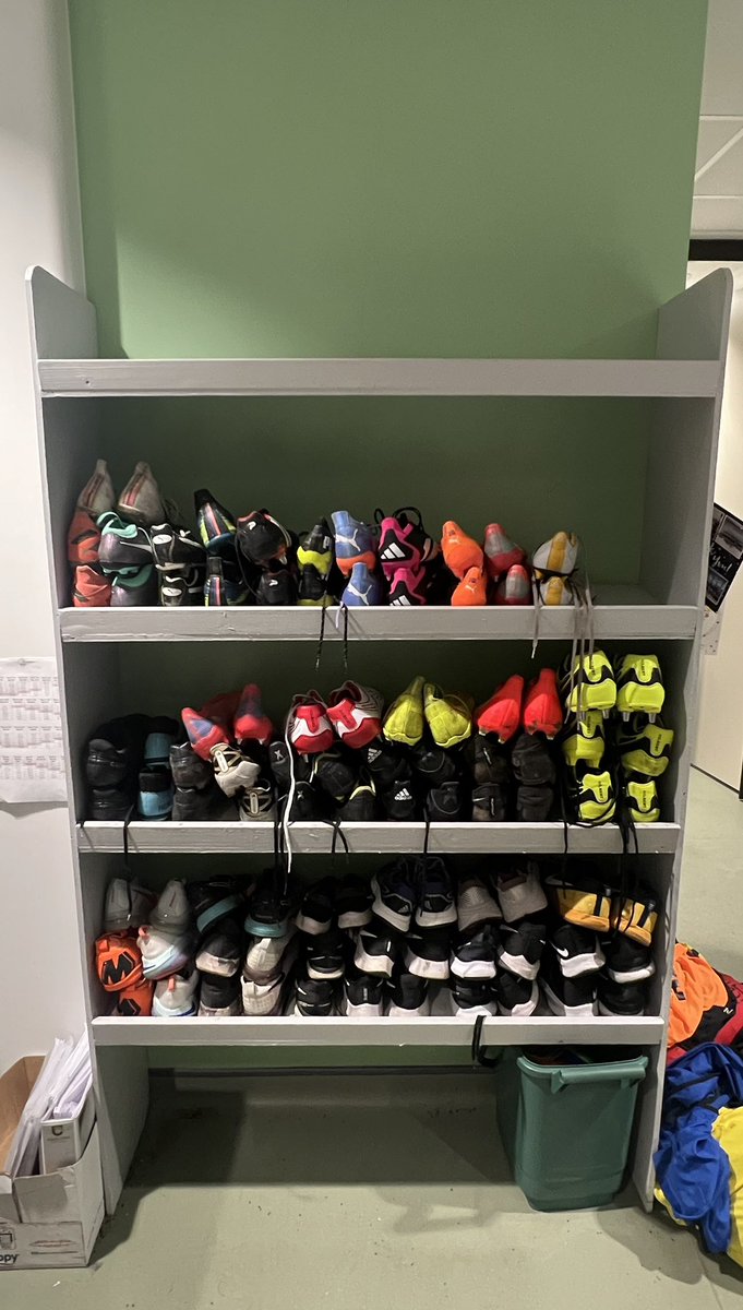 Thank you for the local support in donating to the Boot Room.  If you have any old boots or trainers we are still taking donations #helpingthecommunity #showyourCARDS