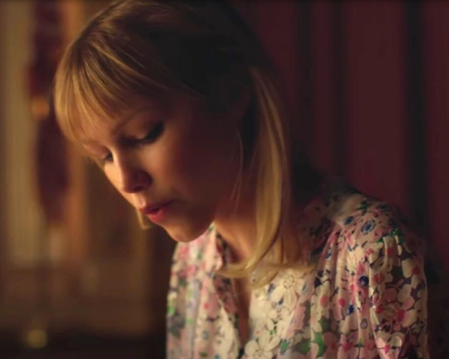 FANderWaalNews's tweet photo. .@GraceVanderWaal โข #ScreenshotOfTheDay
#ABetterLife Acoustic on @Fenderโs @YouTube
๐https://t.co/wqM6BRUmVS
2018.10.04 / 264K Views
#JustTheBeginning @JakobVanderwaal #ConcertSignature #MoonlightSoprano #SupportGraceVanderWaal #Boyfriends #ChooseKindness https://t.co/EwSoHTlAsj