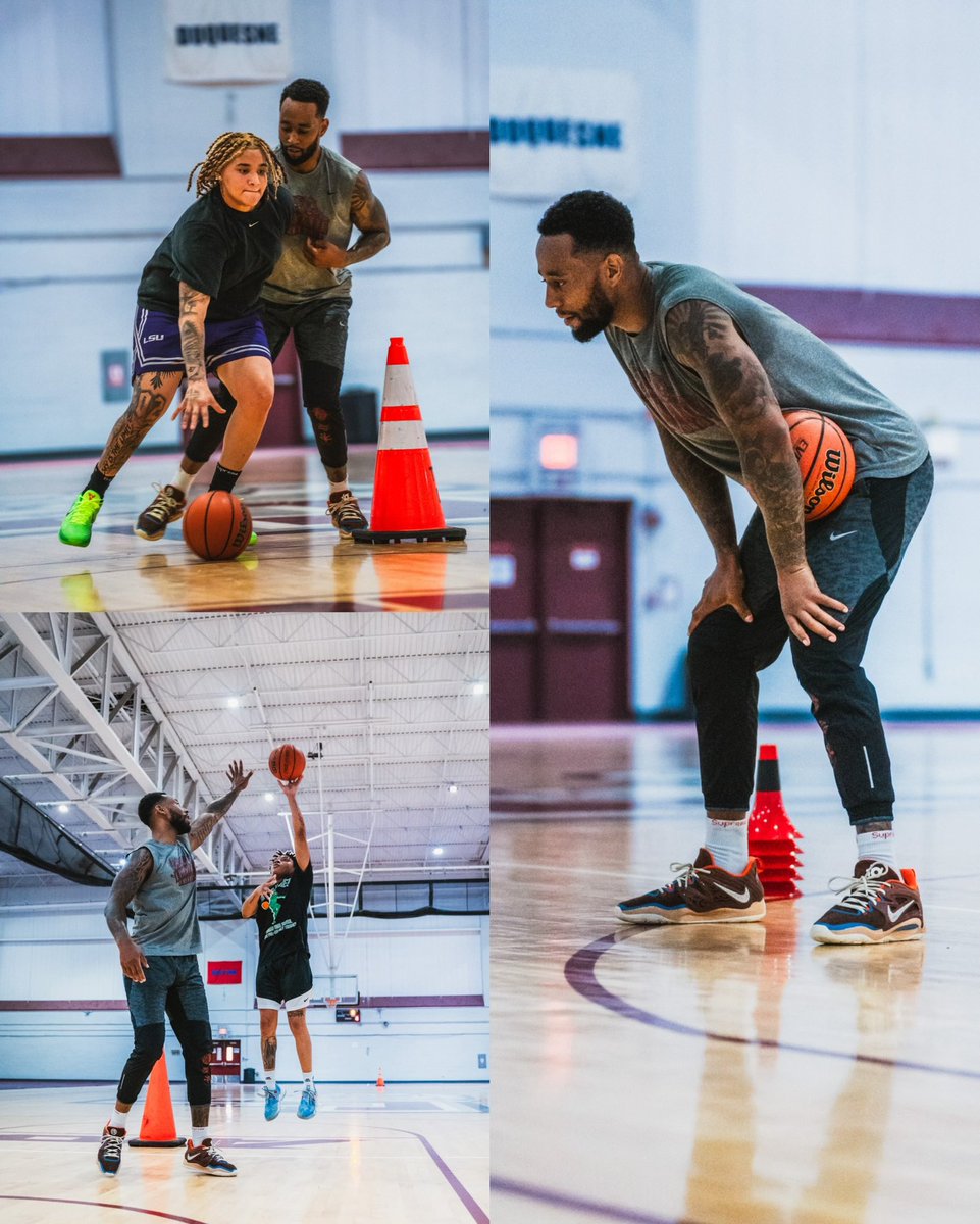 Mid_Range_Mike's tweet photo. Locked in with these 2 do your homework. Kateri Poole x Channel Williams 🤝🔥 #DailyMaintenance https://t.co/2Jqmm6V4zu
