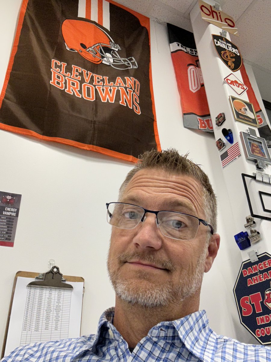 𝐌𝐫. 𝐆𝐞𝐫𝐠𝐞𝐥𝐲 tweet media