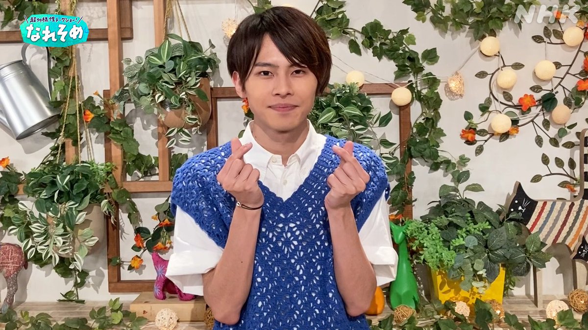 sr___kh's tweet photo. かわいいかわいいかわいいかわいい！！！！！！かわいい！！！！青いベストがよく似合ってる！！！髪の毛もスッキリしてよりかわいい！！！ほんとうに！！！かわ(以下略) https://t.co/USXRqHus2G