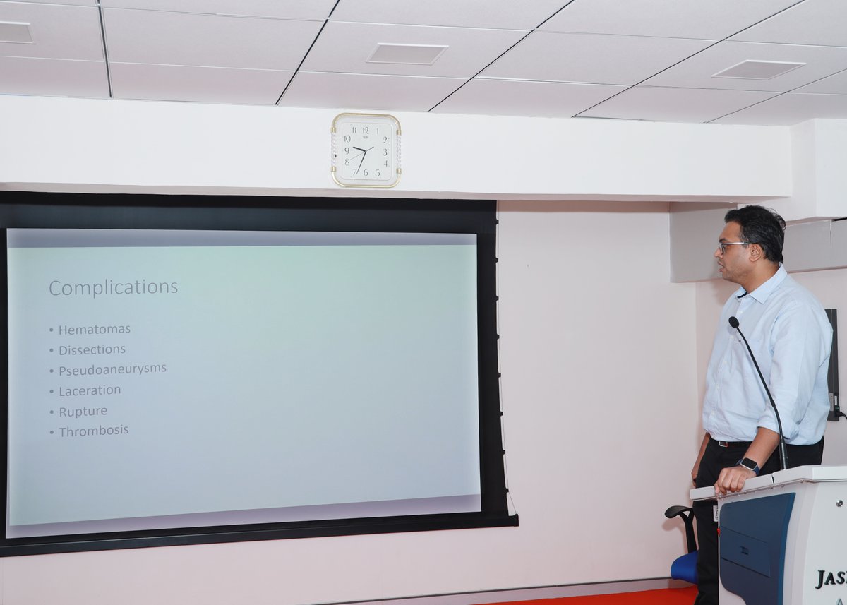 hvshospitals's tweet photo. TAVI Club 4 held at Jaslok Hospital (Mumbai), is a meeting of the best cardiologists in the city where recent advances in cardiology, and the most unique cases are discussed at their true potential.
#taviclub #TAVI #merill #Jaslokhospital #drankurphatarpekar https://t.co/zljt6sOYiT