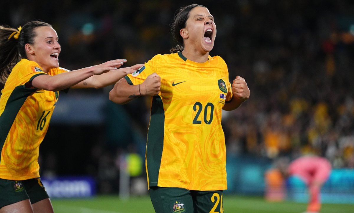 sportbladet's tweet photo. Australien har kvitterat mot England – drömmål av Sam Kerr

Följ VM-semifinalen här: https://t.co/daA3xexL5W

📸 @pontusorre https://t.co/HZdI5ToswO