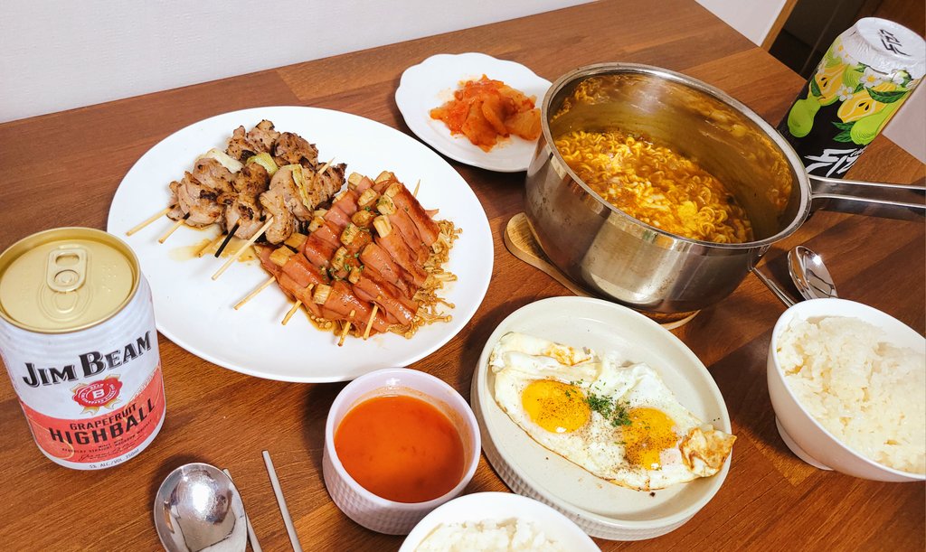 김설정 tweet media