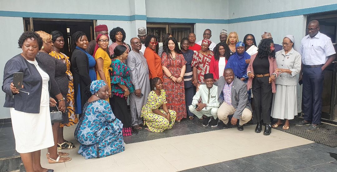 ninerelaplus tweet media