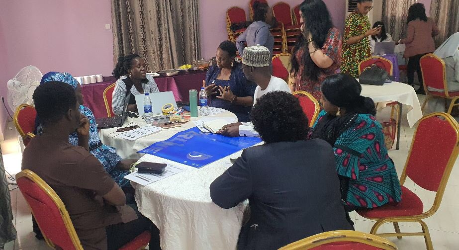 ninerelaplus tweet media