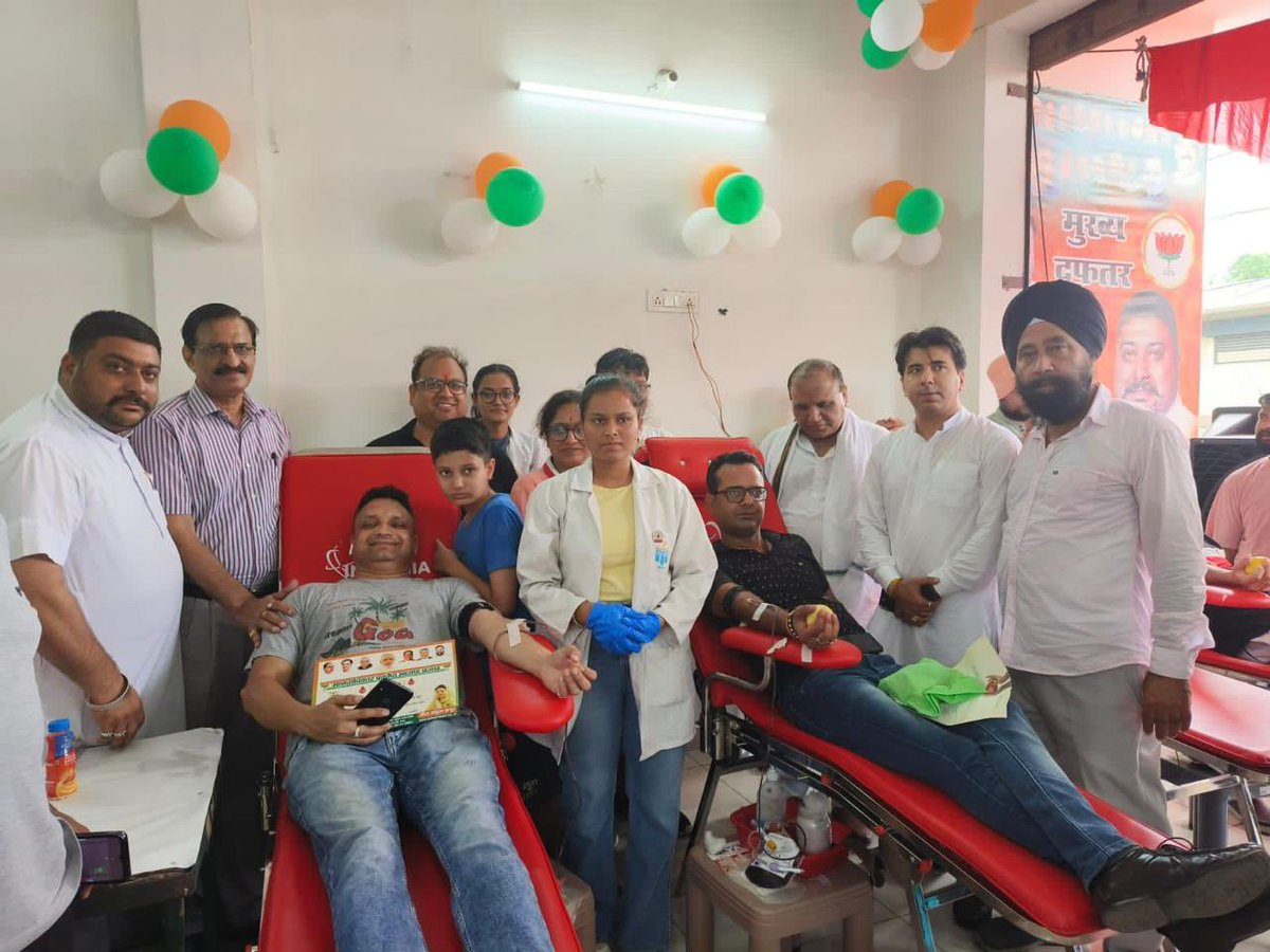 anilsarinbjp's tweet image. ਸਵਤੰਤਰਤਾ ਦਿਵਸ ਦੇ ਸ਼ੁਭ ਮੌਕੇ ਤੇ ਸ੍ਰੀ Atul Kapur ਵਲੋਂ ਲਗਵਾਏ ਗਏ ਮੈਡੀਕਲ ਕੈਂਪ ਵਿੱਚ ਸਮੂਲੀਅਤ ਕਰਦੇ ਹੋਏ।

#independanceday #IndependeceDay2023 #15august2023 #medicalcamp #blooddonation #ludhiana #punjab #anilsarin #anilsarinbjp